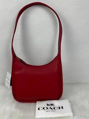 Coach Curve Zip Shoulder Bag Glovetanned Leather CAF11 Brass/Ruby Red